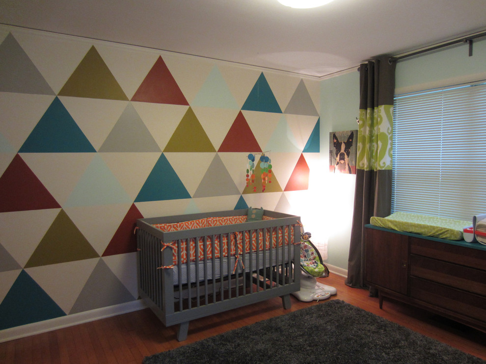 ナッシュビルにあるミッドセンチュリースタイルのおしゃれな赤ちゃん部屋の写真