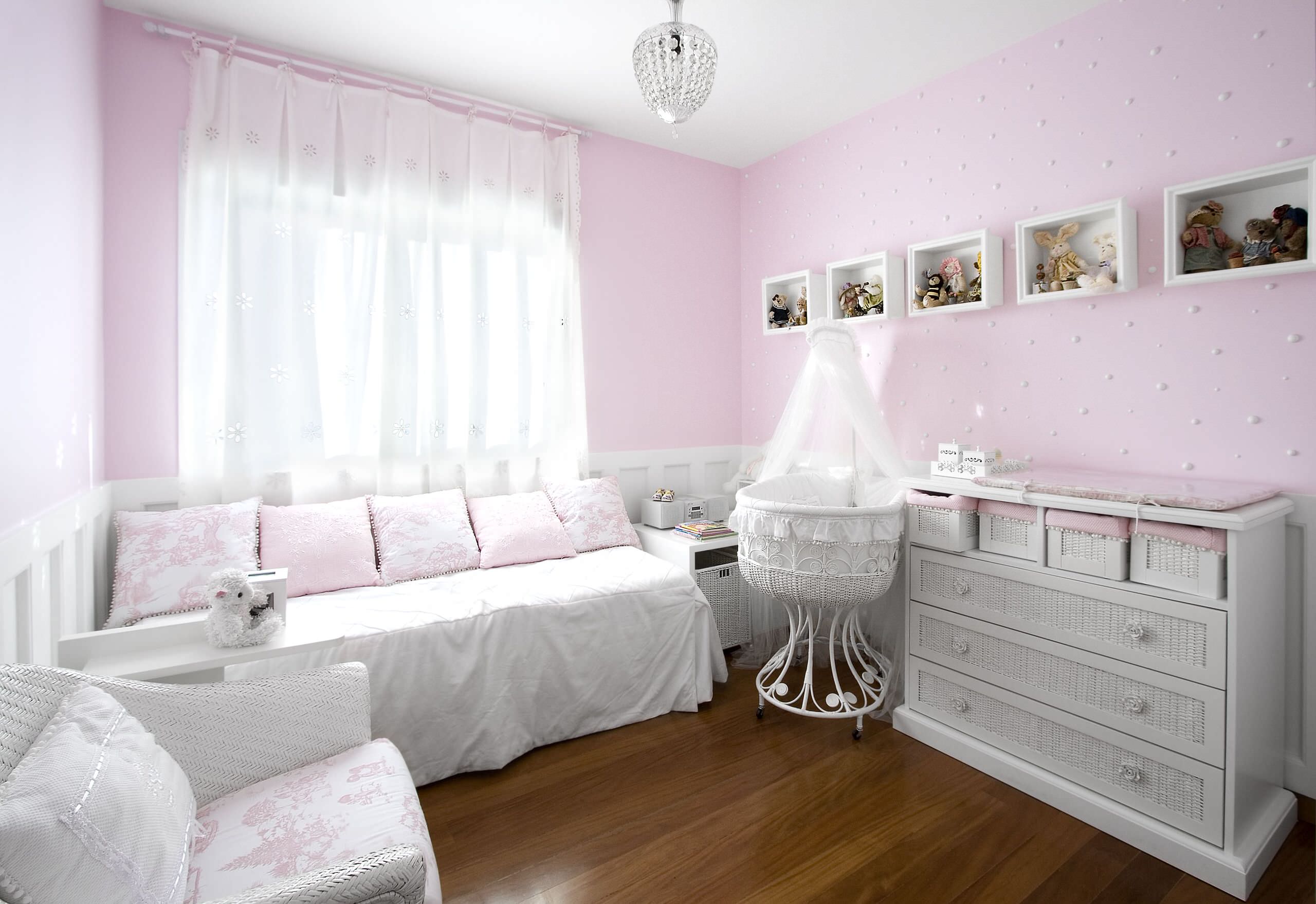 daybed baby room