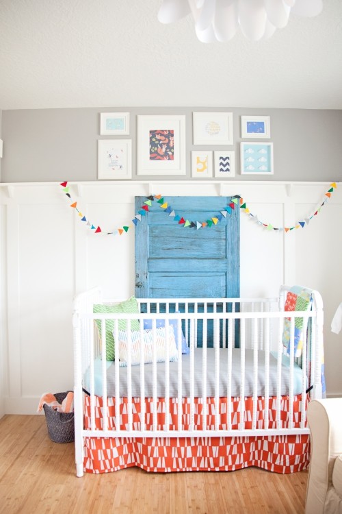 ソルトレイクシティにあるトラディショナルスタイルのおしゃれな赤ちゃん部屋の写真