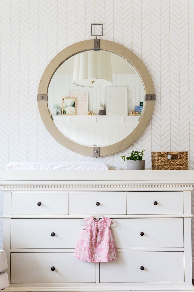 Стильный дизайн: комната для малыша в современном стиле для девочки - последний тренд