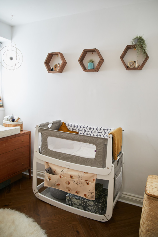 Cette photo montre une chambre de bébé victorienne.