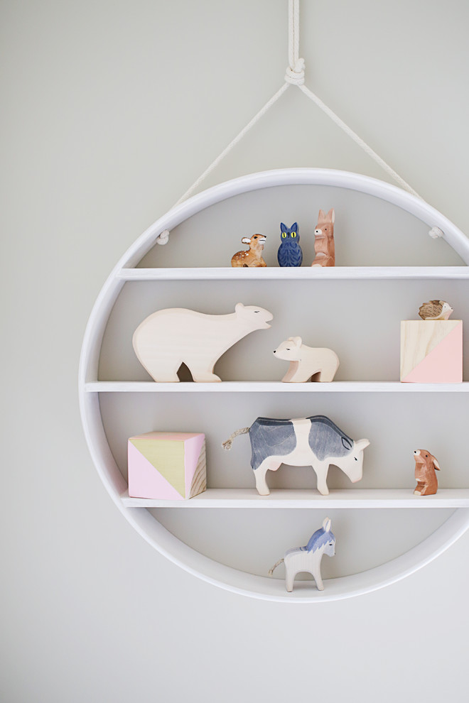 Idée de décoration pour une chambre de bébé design.