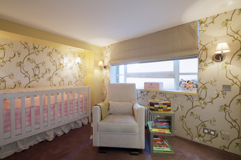 Idées déco pour une chambre de bébé éclectique.