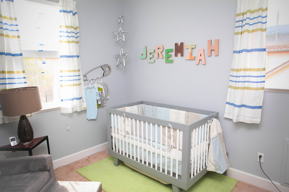 Idées déco pour une chambre de bébé moderne.