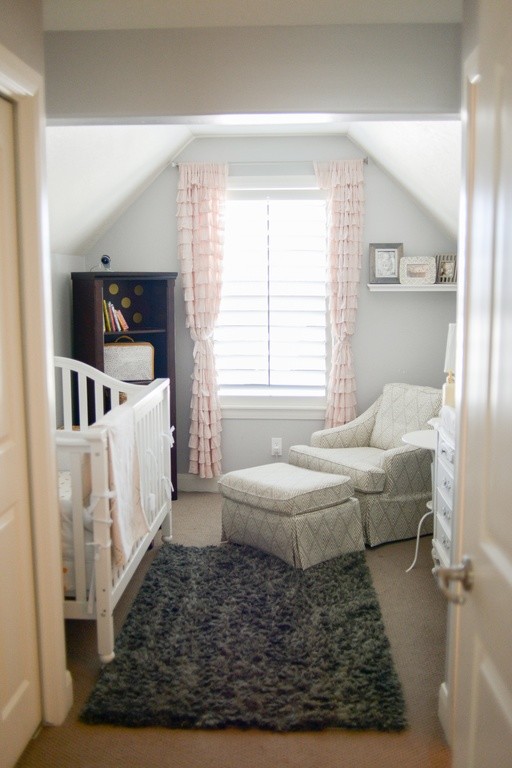 Exemple d'une chambre de bébé montagne.
