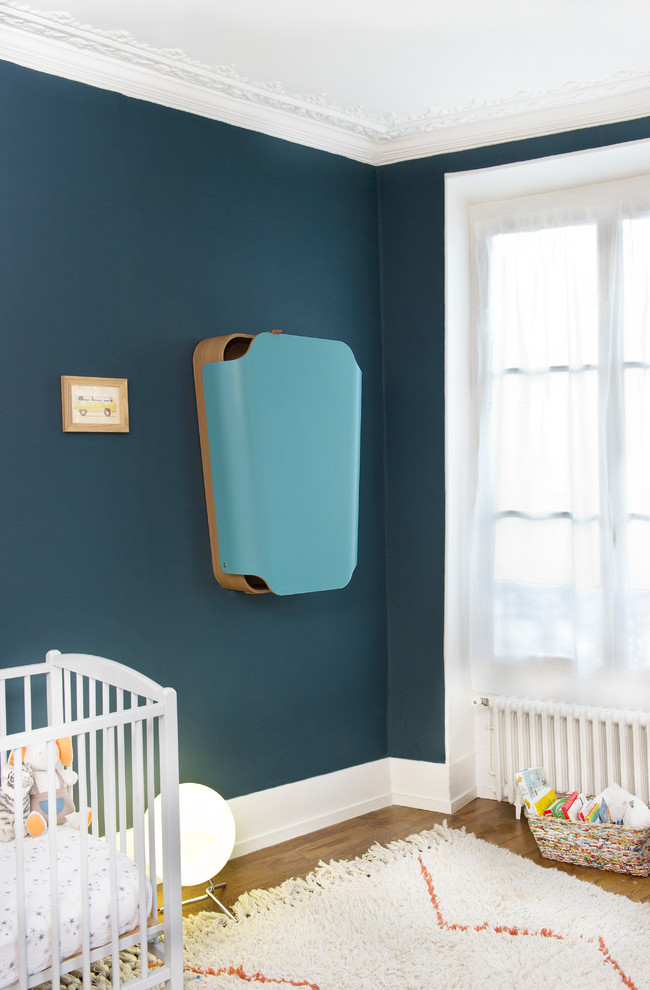 На фото: комната для малыша в скандинавском стиле