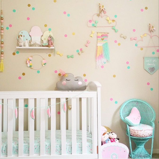 シドニーにあるコンテンポラリースタイルのおしゃれな赤ちゃん部屋の写真