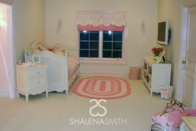 Example of a classic girl nursery design in New York