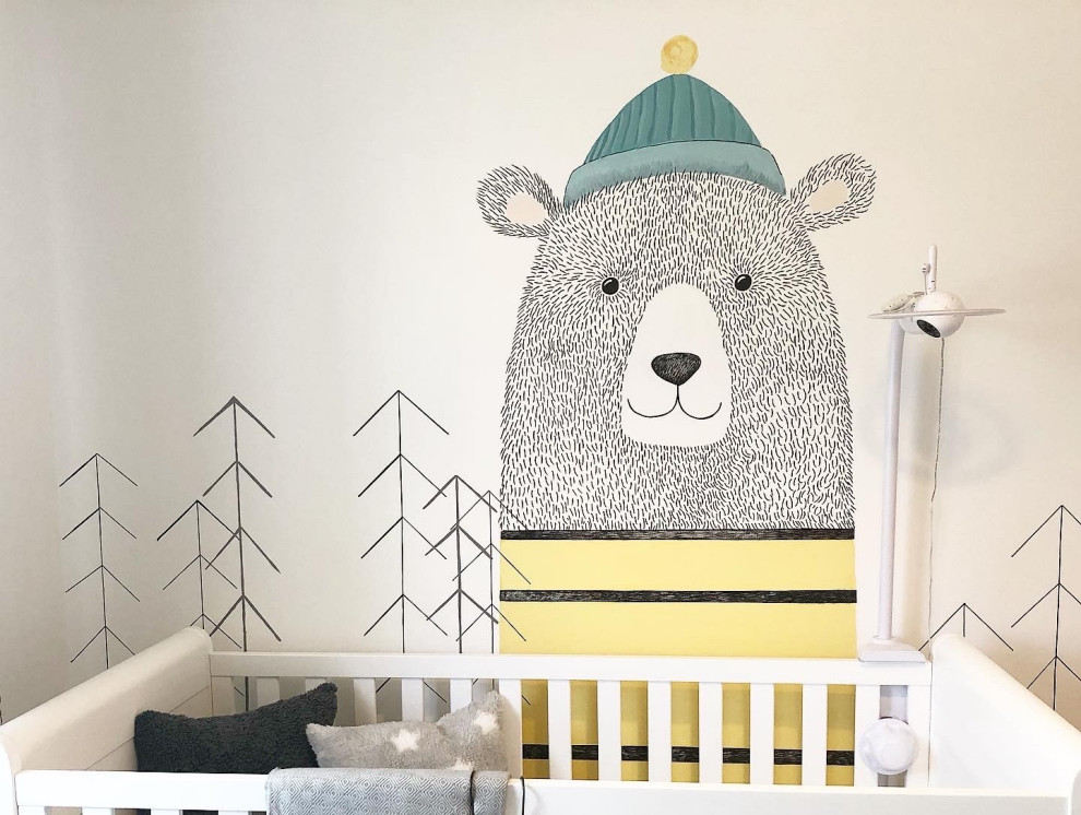 Aménagement d'une chambre de bébé neutre moderne de taille moyenne avec un mur blanc, moquette et un sol gris.