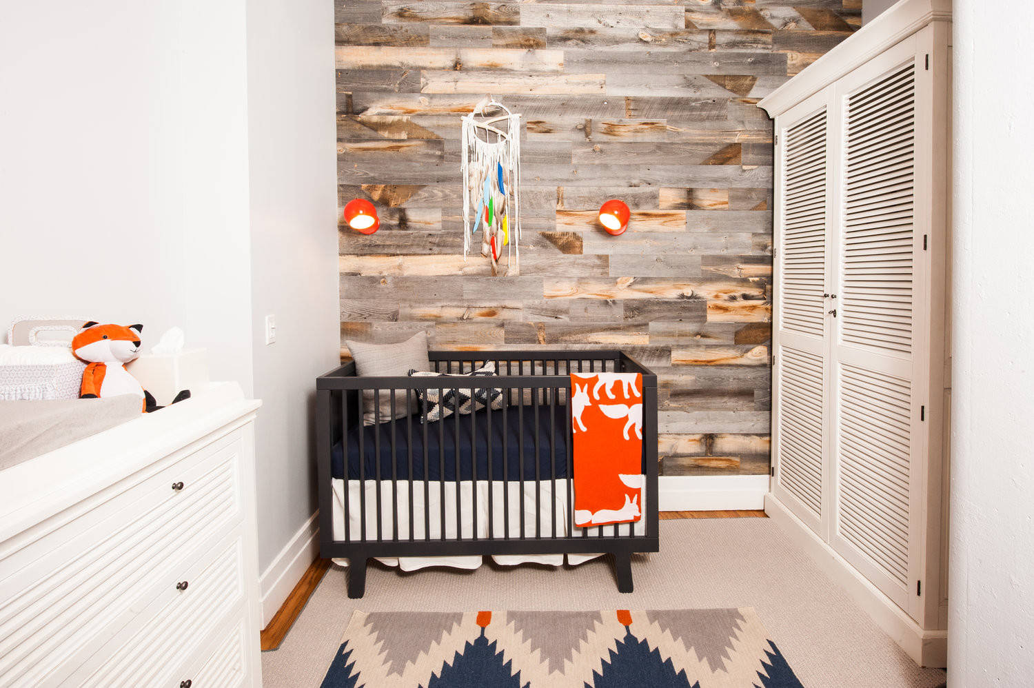 Rustic baby top bedroom set