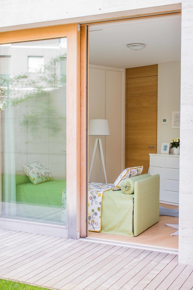 Источник вдохновения для домашнего уюта: маленькая комната для малыша в современном стиле для на участке и в саду