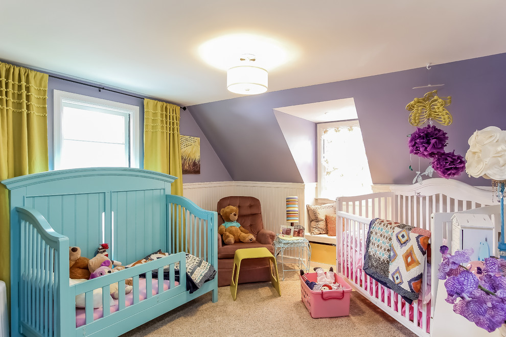 グランドラピッズにある低価格の小さなエクレクティックスタイルのおしゃれな赤ちゃん部屋の写真