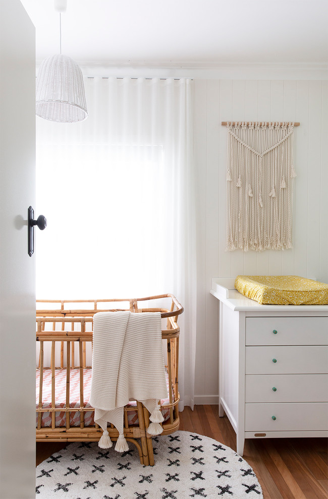 Пример оригинального дизайна: комната для малыша в морском стиле