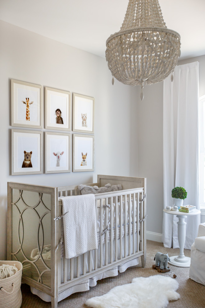 ジャクソンビルにあるトランジショナルスタイルのおしゃれな赤ちゃん部屋の写真