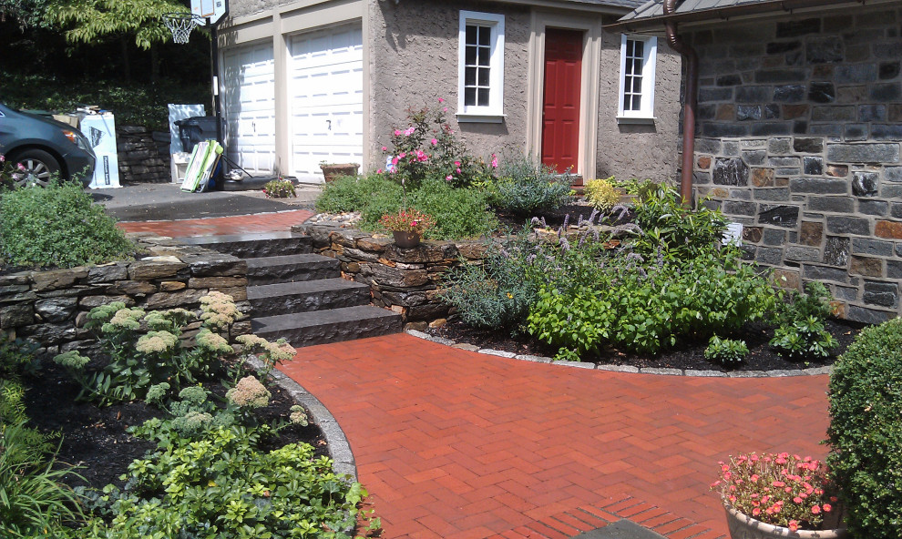 Abington Walkway & Steps Traditional Patio Philadelphia by