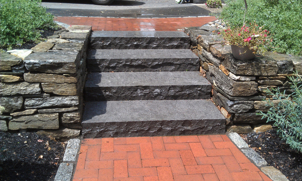 Abington Walkway & Steps Traditional Patio Philadelphia by