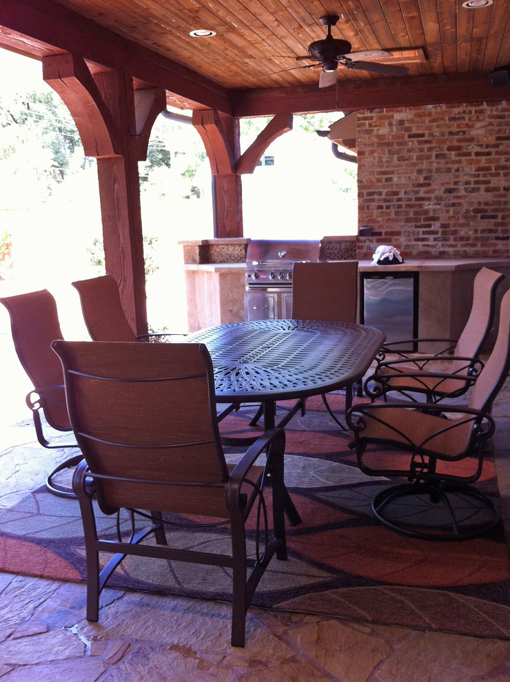 Example of a trendy patio design in Dallas