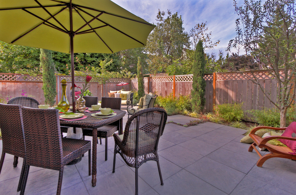 Alberta Arts District Urban Living garden roof Modern Patio