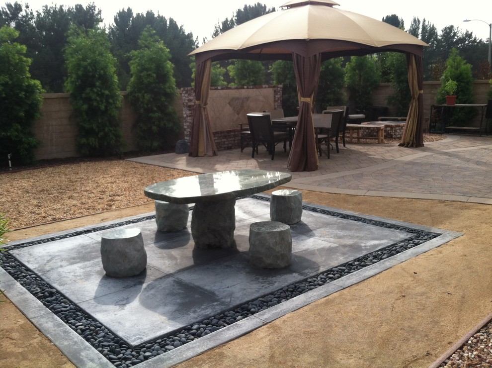 Photo of a world-inspired patio in Orange County.