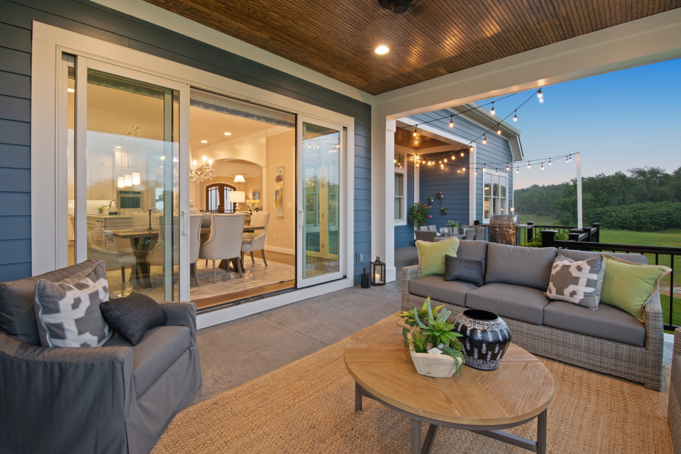 Anmer Hall (Homearama 2019) Traditional Patio Cincinnati by