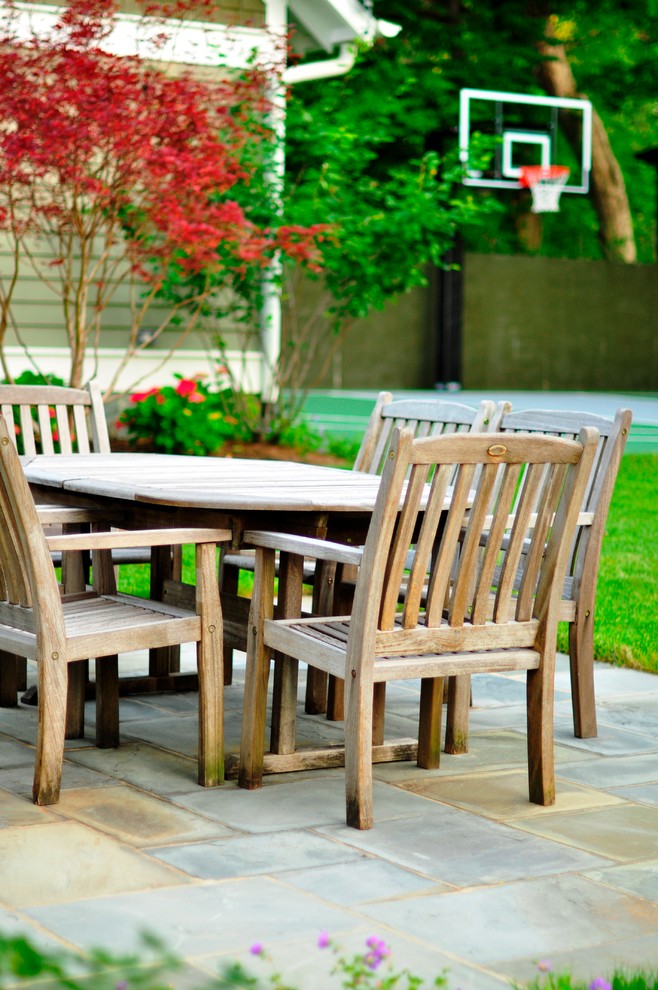 Elegant patio photo in DC Metro