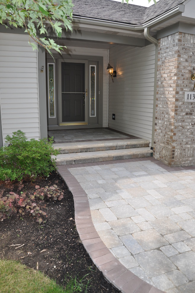 Aurora Front Sidewalk & Porch Traditional Patio Chicago by