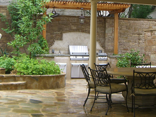 Foto di un patio o portico design