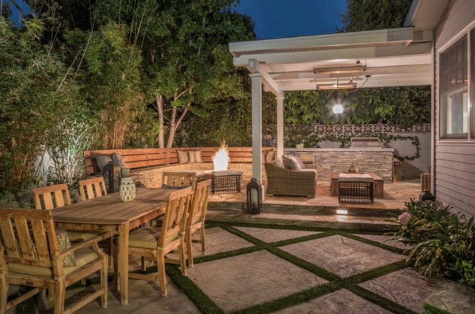 Back Yard Retreat - Beach Style - Patio - Los Angeles - by Architecture