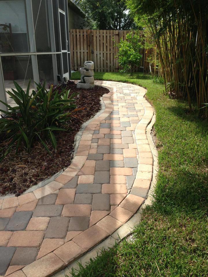 This is an example of a world-inspired patio in Tampa.
