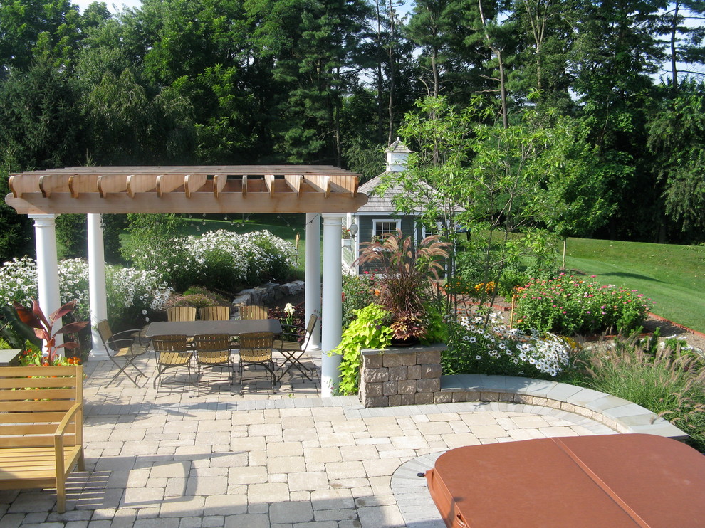 Patio - traditional patio idea in Philadelphia