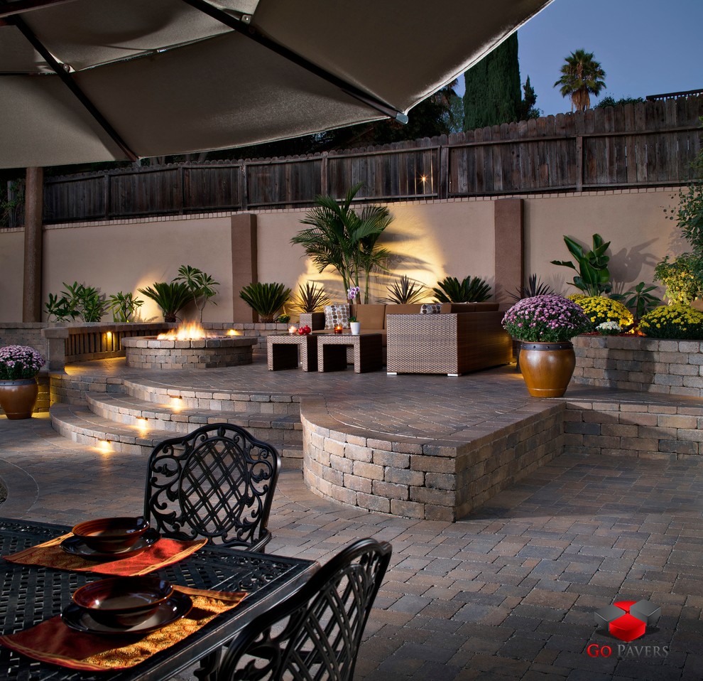 BackyardRetreatintheValleyBACKYARDAFTERPHOTO1 Contemporary