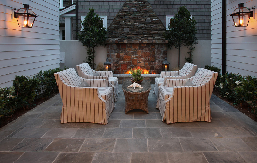 Inspiration for a nautical patio in Orange County.