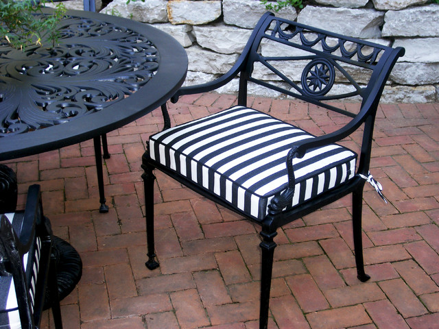 Black and White Striped Outdoor Chair Cushion - Traditional - Patio -  Detroit - by Cushion Source | Houzz UK