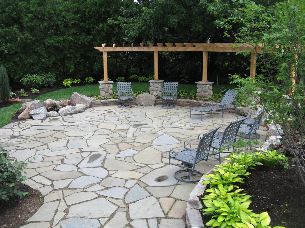 Inspiration for a patio remodel in Detroit