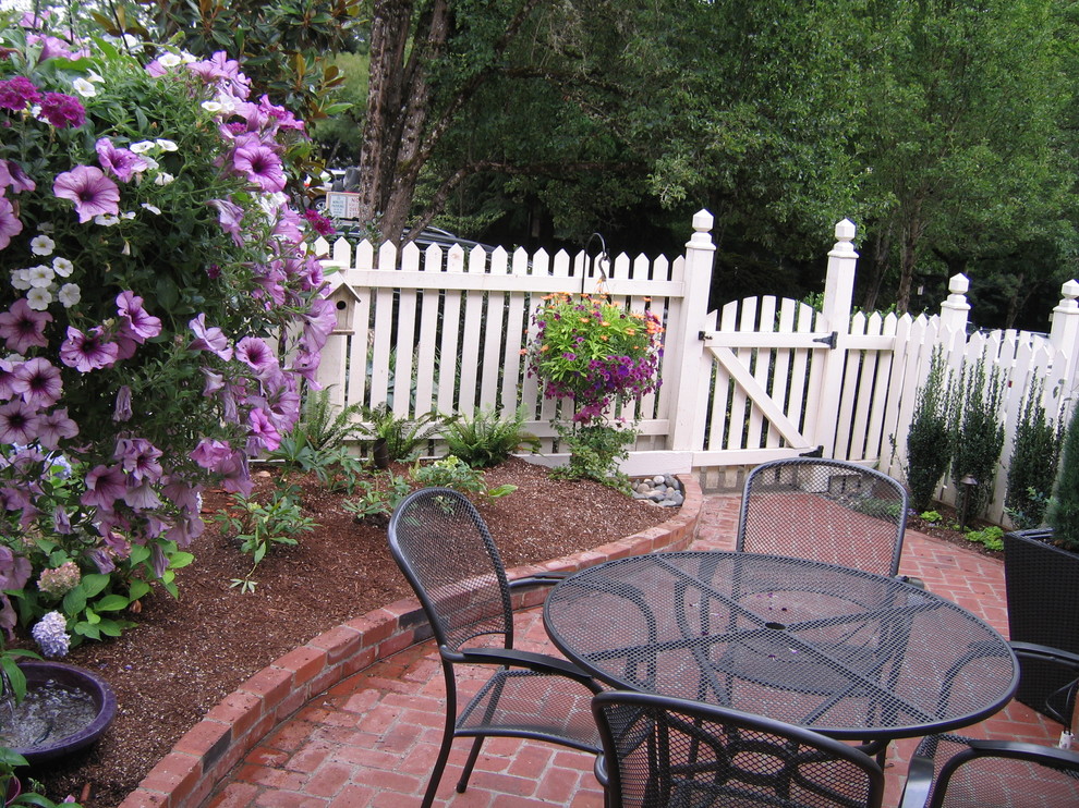 Brick Courtyard - Traditional - Patio - Portland - by The Gardensmith
