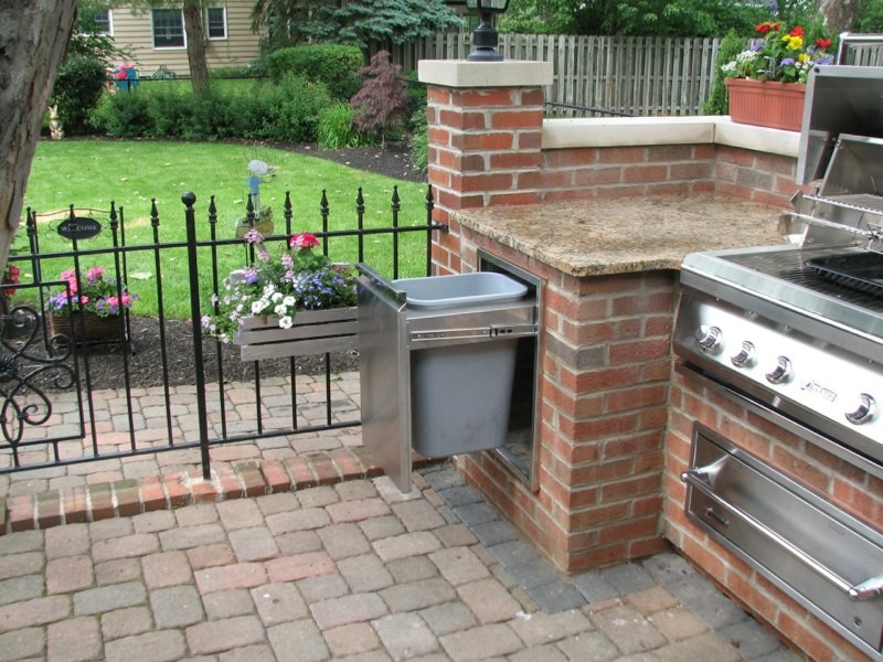Brick, Granite & Limestone Outdoor Kitchen Traditional Patio Columbus by Aspen Fireplace