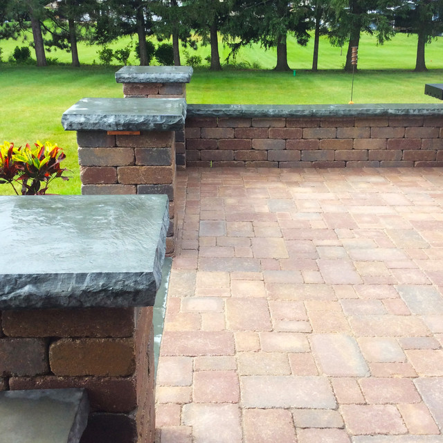 Brussels Block, Wall, and Bluestone Coping Modern Patio Other