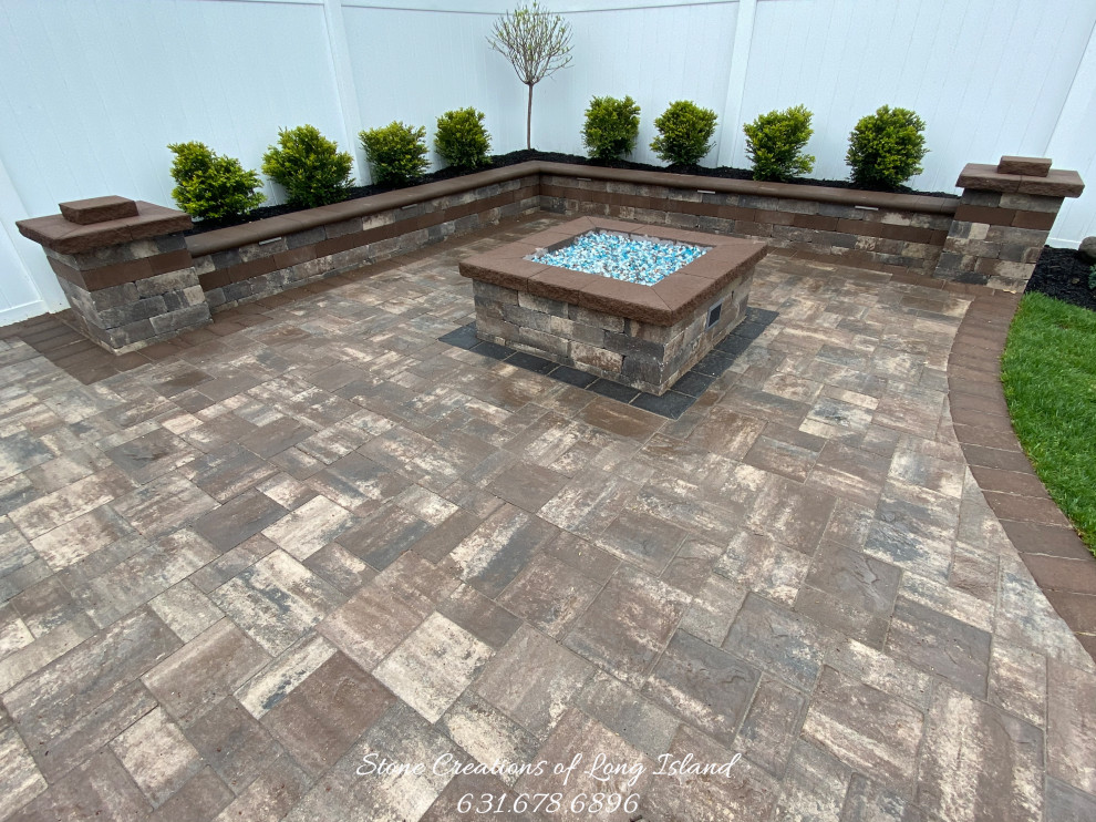 Cambridge Paver Patio with Kitchen and Firepit Massapequa, NY 11758