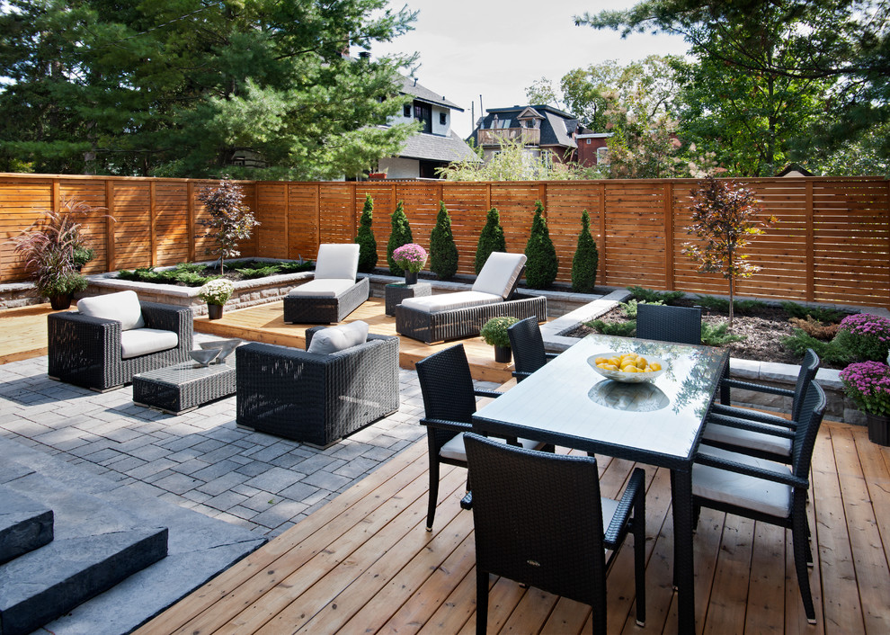 Contemporary patio in Ottawa with decking.
