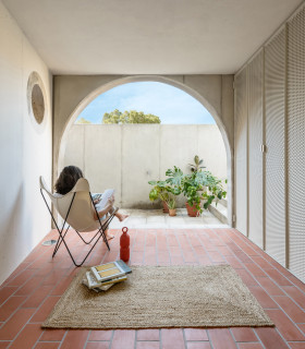 Ideas para patios | Diseños de patios con suelo de baldosas - Junio 2023 |  Houzz ES