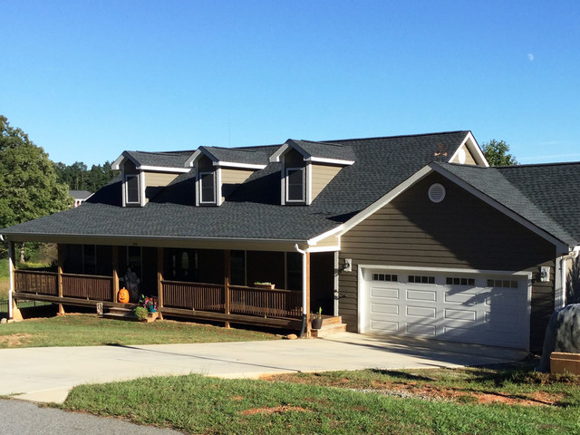 Charlotte Nc Custom Solid And Stain Colored Lp Smartside Siding