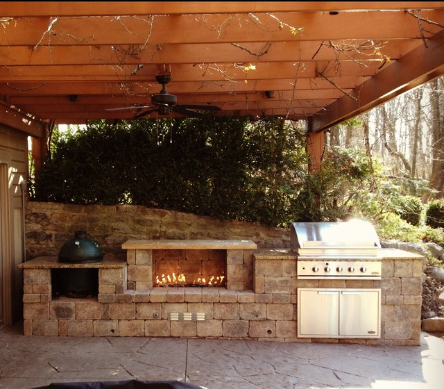 Cincinnati Ohio Outdoor Fireplace and Built in Grill - Traditional - Patio  - Cincinnati - by Two Brothers Brick Paving | Houzz