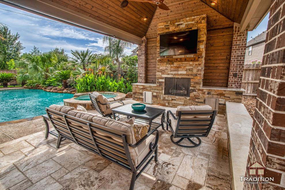 Cinco Ranch Covered Patio with Fireplace and Outdoor Kitchen Katy, TX