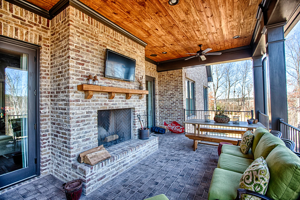 Classic Charm Traditional Patio Birmingham by Toulmin Kitchen