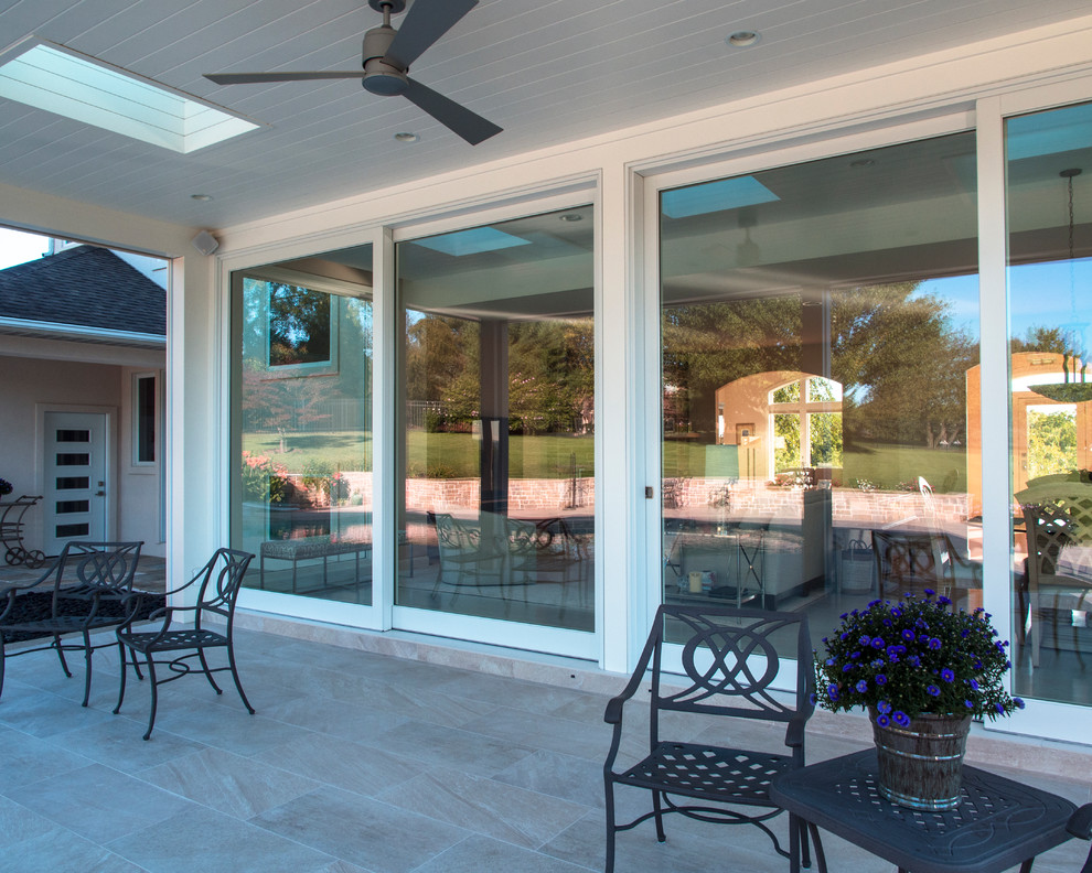 Contemporary Open Air Living Space - Contemporary - Patio ...