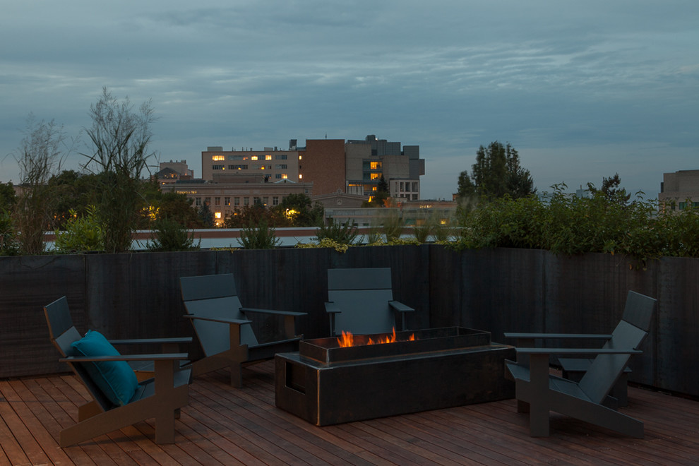 Photo of a modern terrace in Portland.
