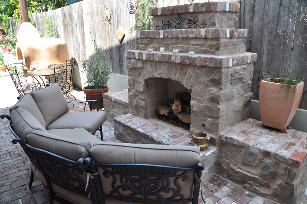 Costa Mesa Edible Entertaining Back Yard Traditional Patio Orange