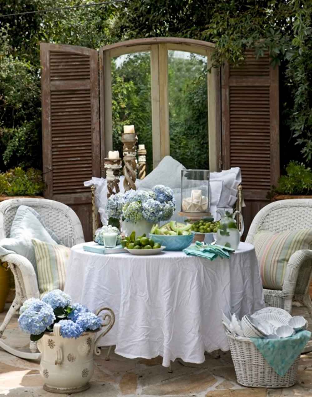 Cottage Patio Houzz