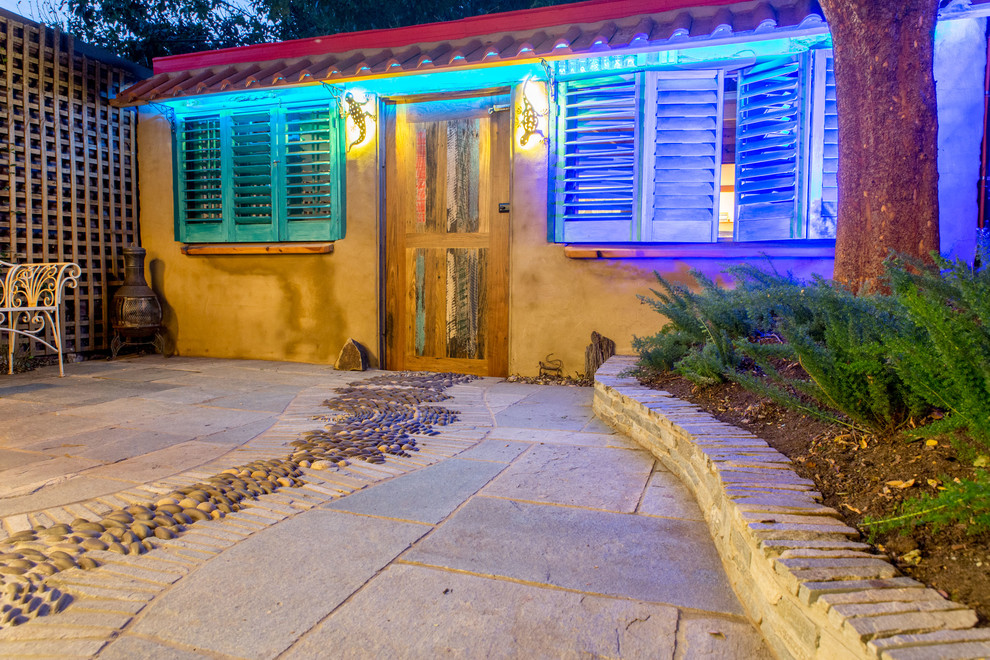 Courtyard Design in Clifton Hill Rustic Patio Melbourne by Nick