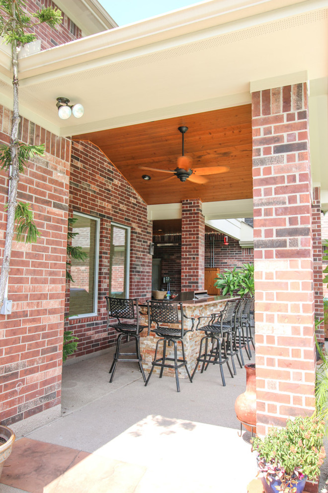 Covered Patio with Kitchen Cypress, TX Traditional Patio Houston
